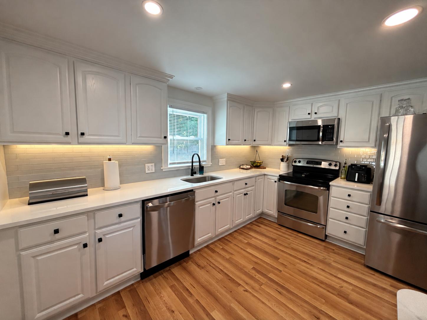 Under-cabinet lighting